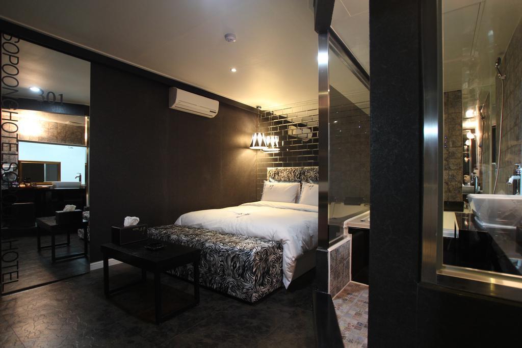 Sopoong Hotel Чонджу Экстерьер фото