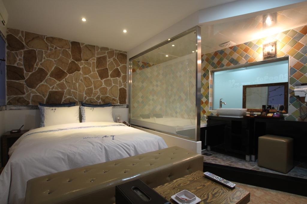 Sopoong Hotel Чонджу Экстерьер фото